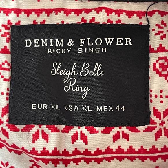 Cactus and Flower Video Gamer Santa Claus Ugly Christmas Shirt Size XL - Picture 3 of 5